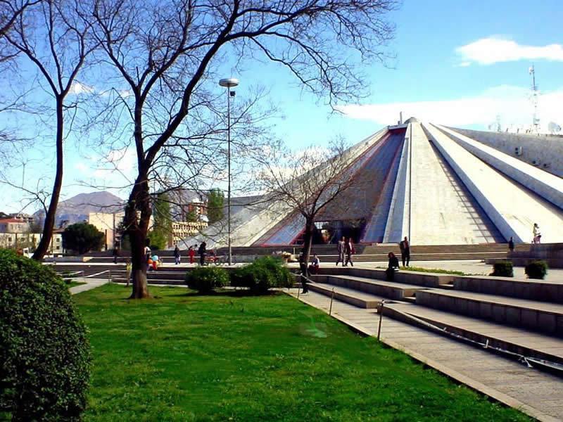 Hotel Pik Loti Tirana Exteriér fotografie